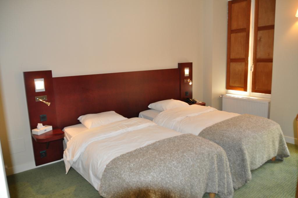 Hotel Relais De La Cote D'Or Semur-en-Auxois Bagian luar foto